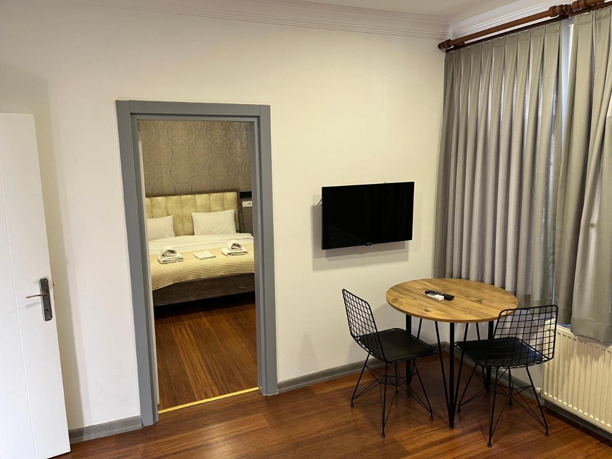Taksim Neo Pera Suites Istanbul Bagian luar foto