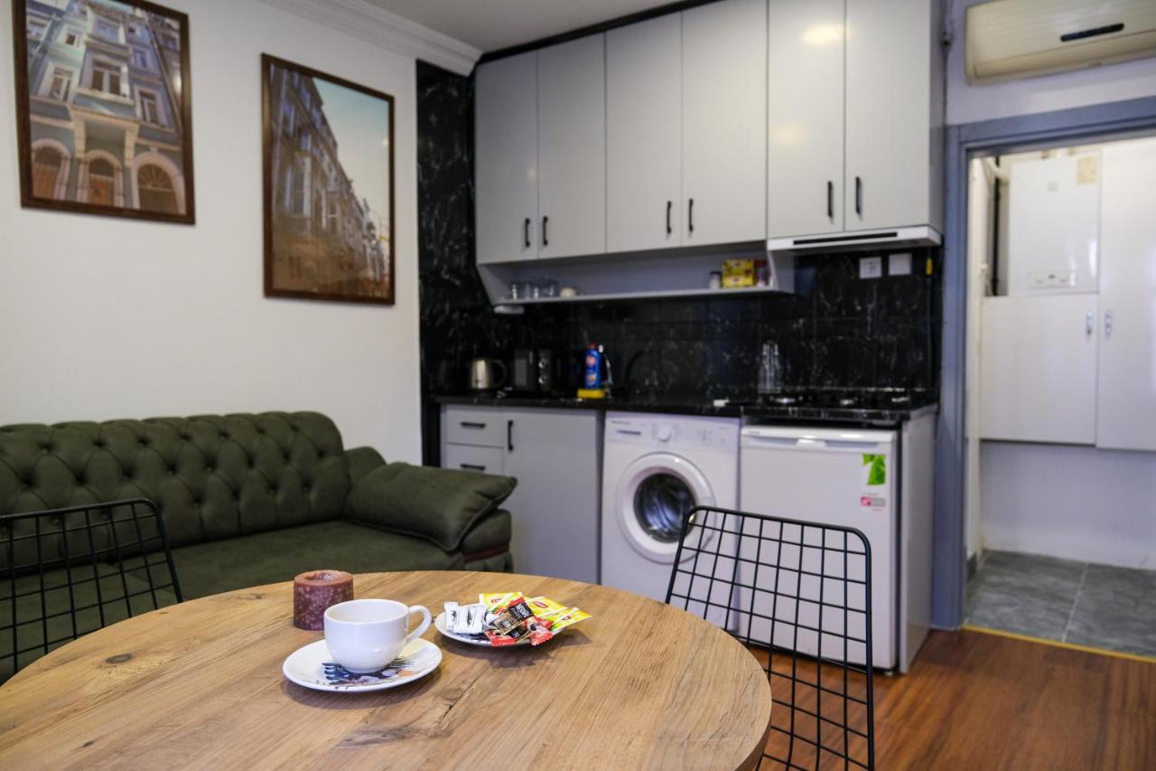 Taksim Neo Pera Suites Istanbul Bagian luar foto
