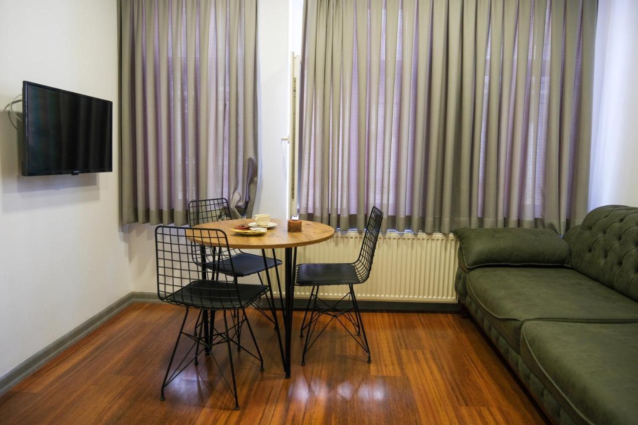 Taksim Neo Pera Suites Istanbul Bagian luar foto