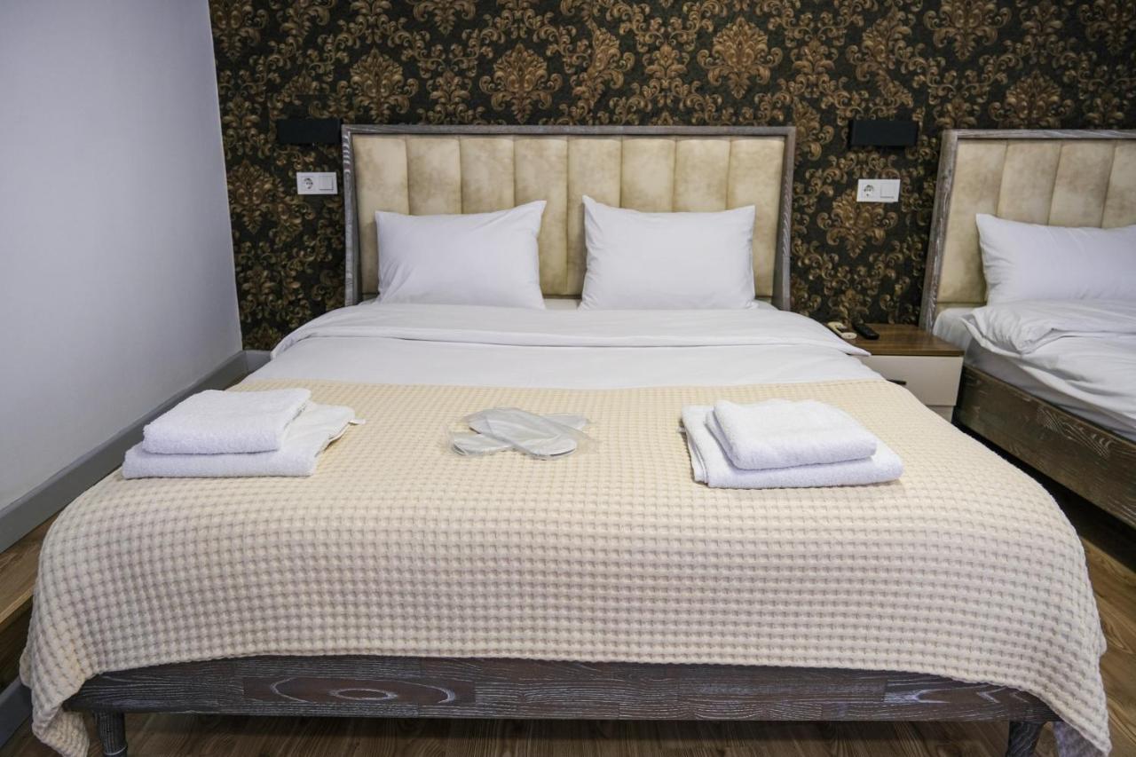 Taksim Neo Pera Suites Istanbul Bagian luar foto