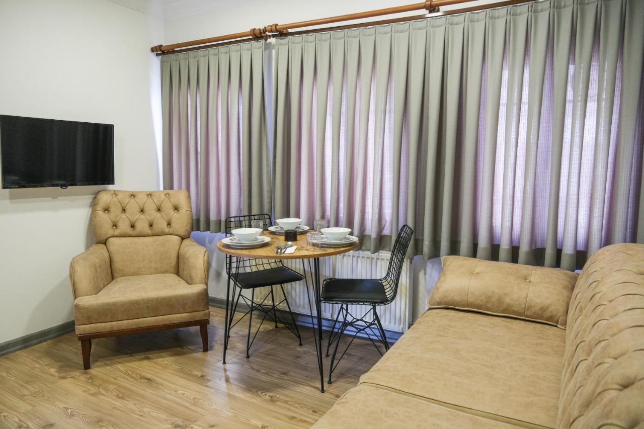 Taksim Neo Pera Suites Istanbul Bagian luar foto