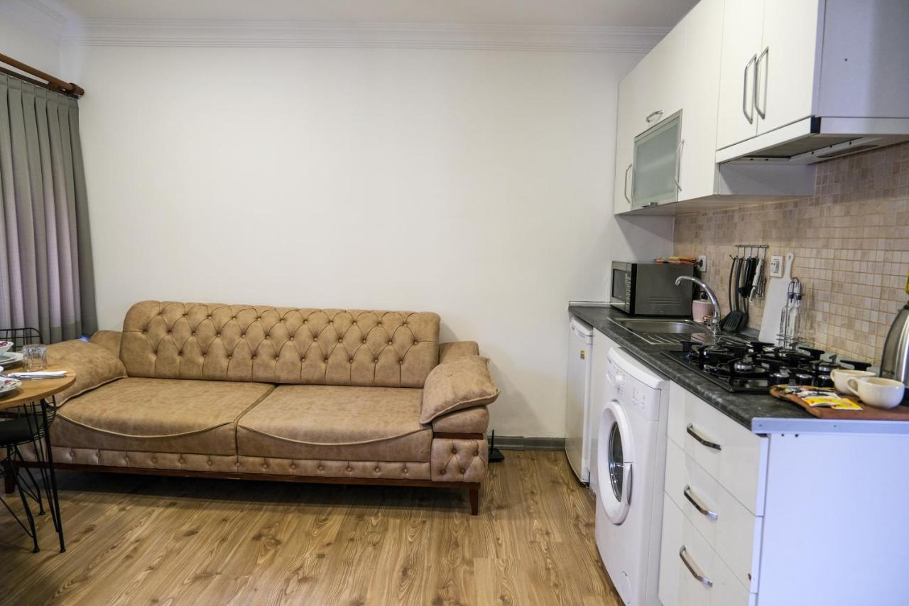 Taksim Neo Pera Suites Istanbul Bagian luar foto